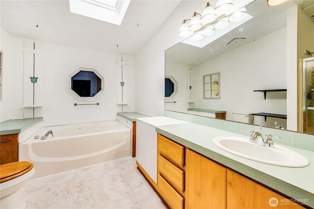 704 87th Avenue NE Lake Stevens WA 98258
