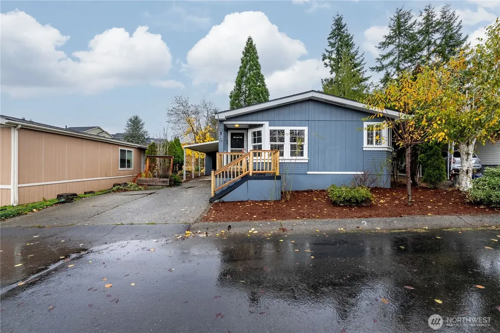 704 87th Avenue NE Lake Stevens WA 98258