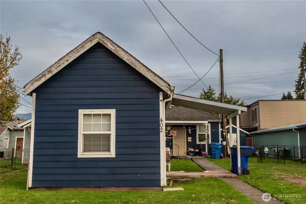 402 NW 5th Avenue Kelso WA 98626