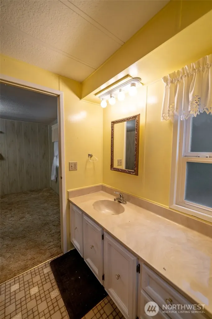 57 Clemons Road Montesano WA 98563