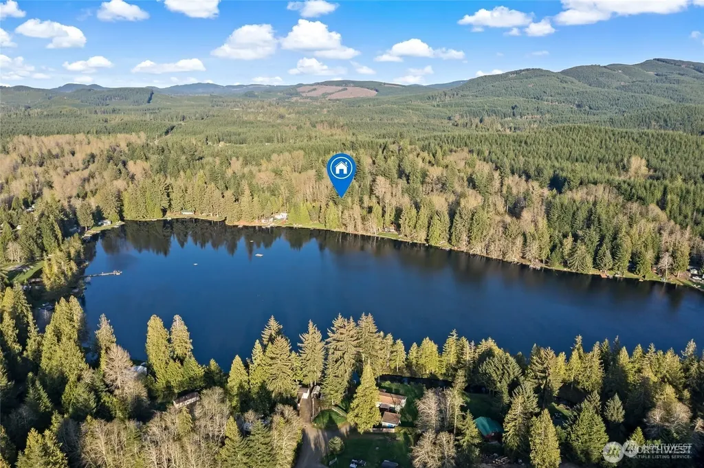 131 Chimacum Drive Elma WA 98541