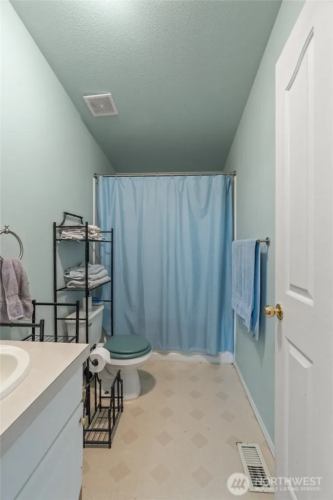 1614 Martin Street Elma WA 98541