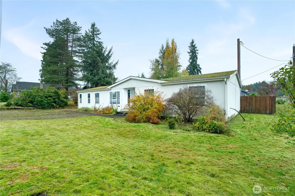 1614 Martin Street Elma WA 98541