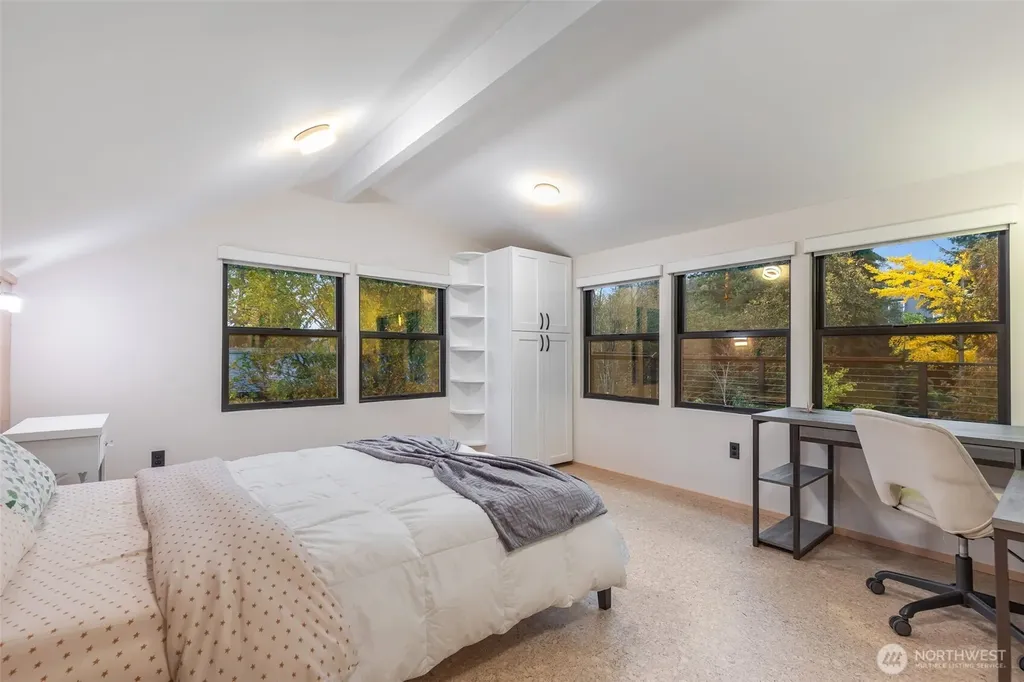 3007 S Court Street Seattle WA 98144
