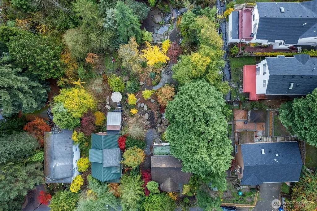3007 S Court Street Seattle WA 98144