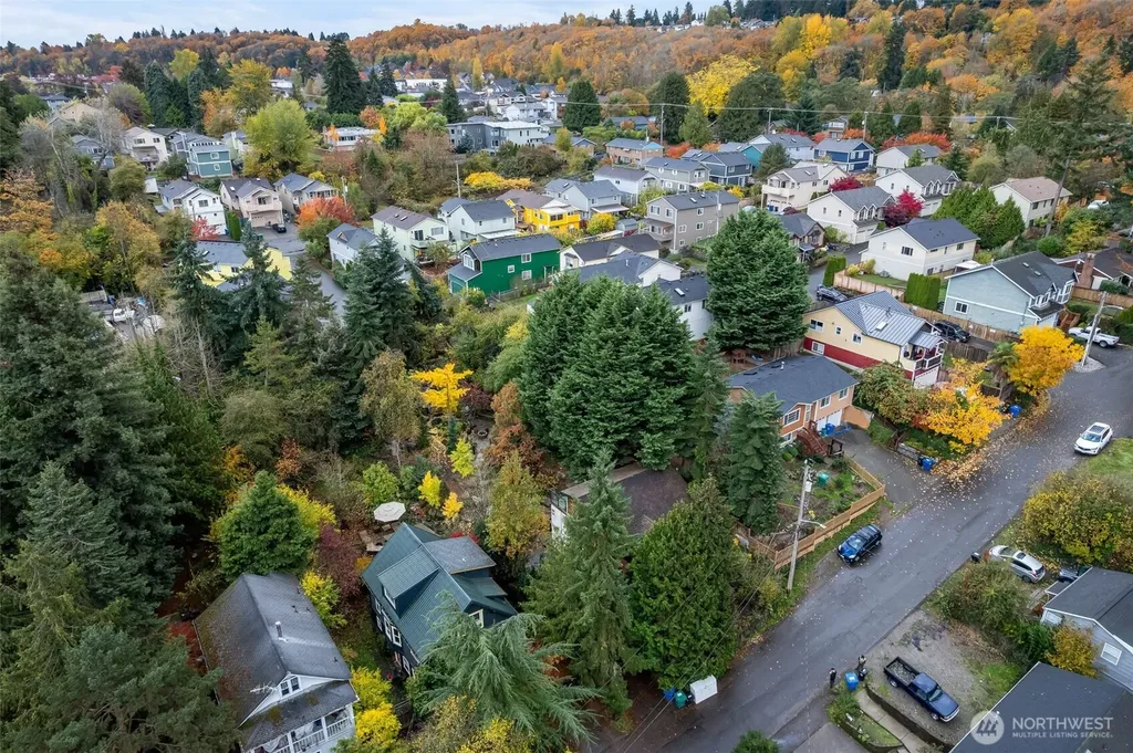 3007 S Court Street Seattle WA 98144