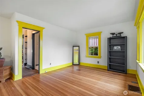 3007 S Court Street Seattle WA 98144