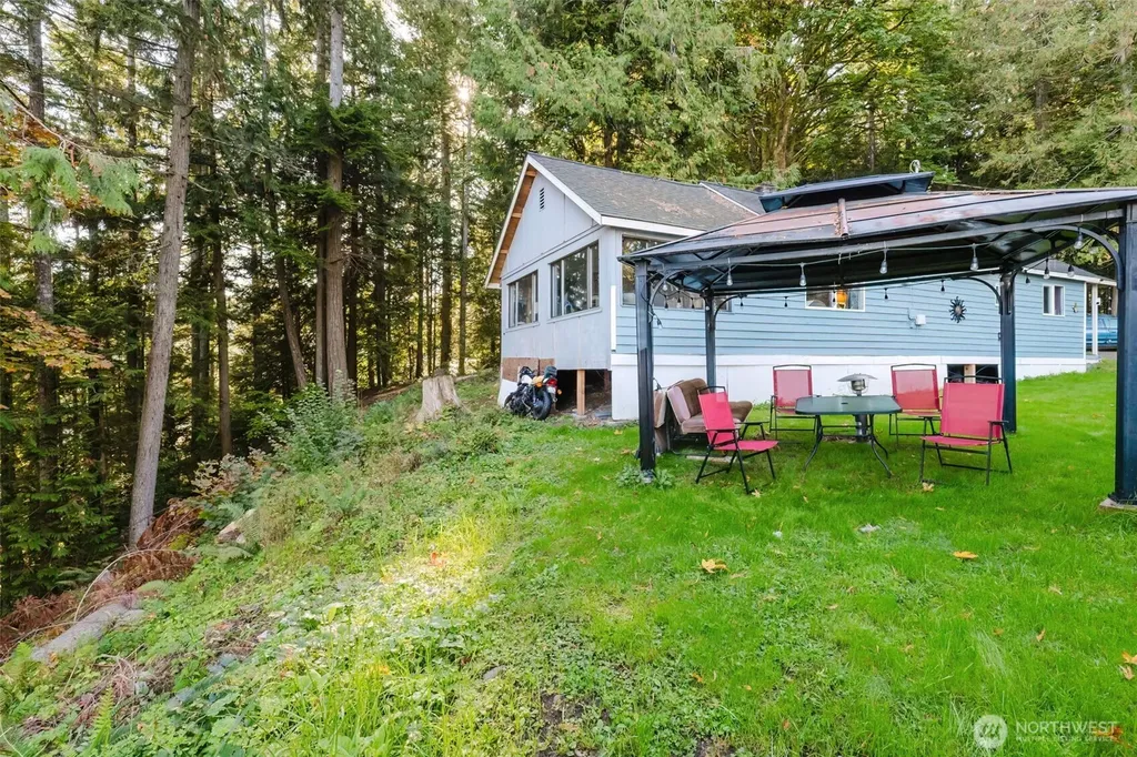 10012 Brush Arbor Lane NW Seabeck WA 98380
