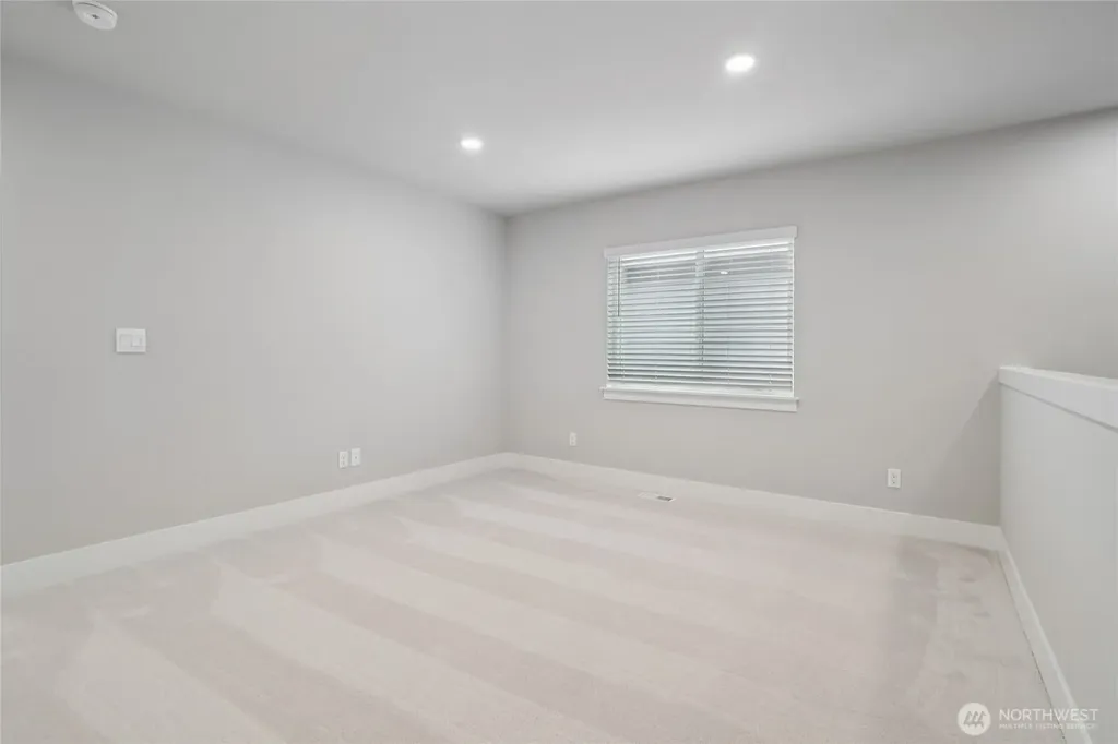 3822 194th Lane SE Bothell WA 98012