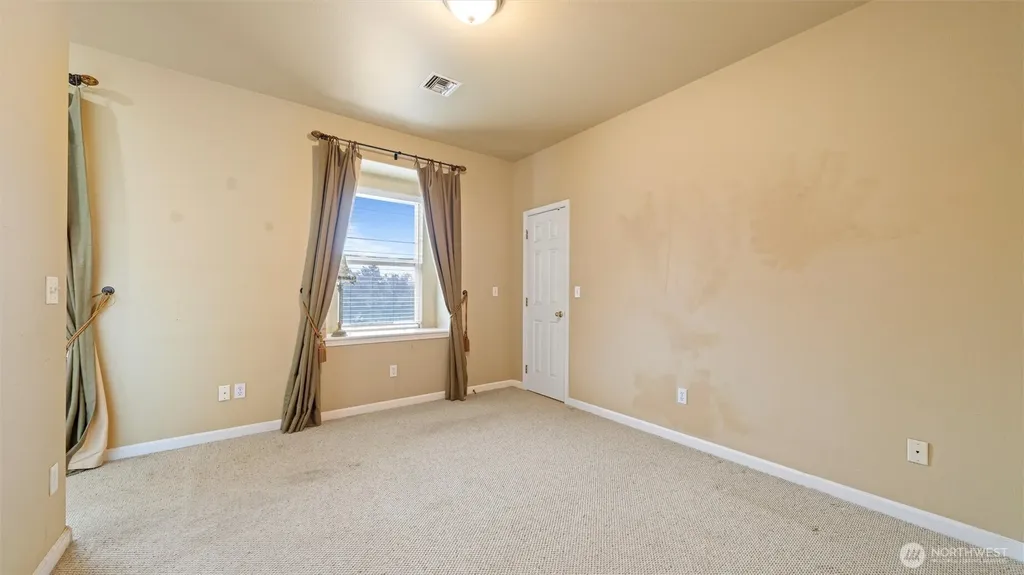 1160 SE Sentry Drive College Place WA 99324