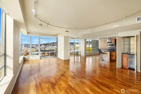 2929 1st Avenue Seattle WA 98121