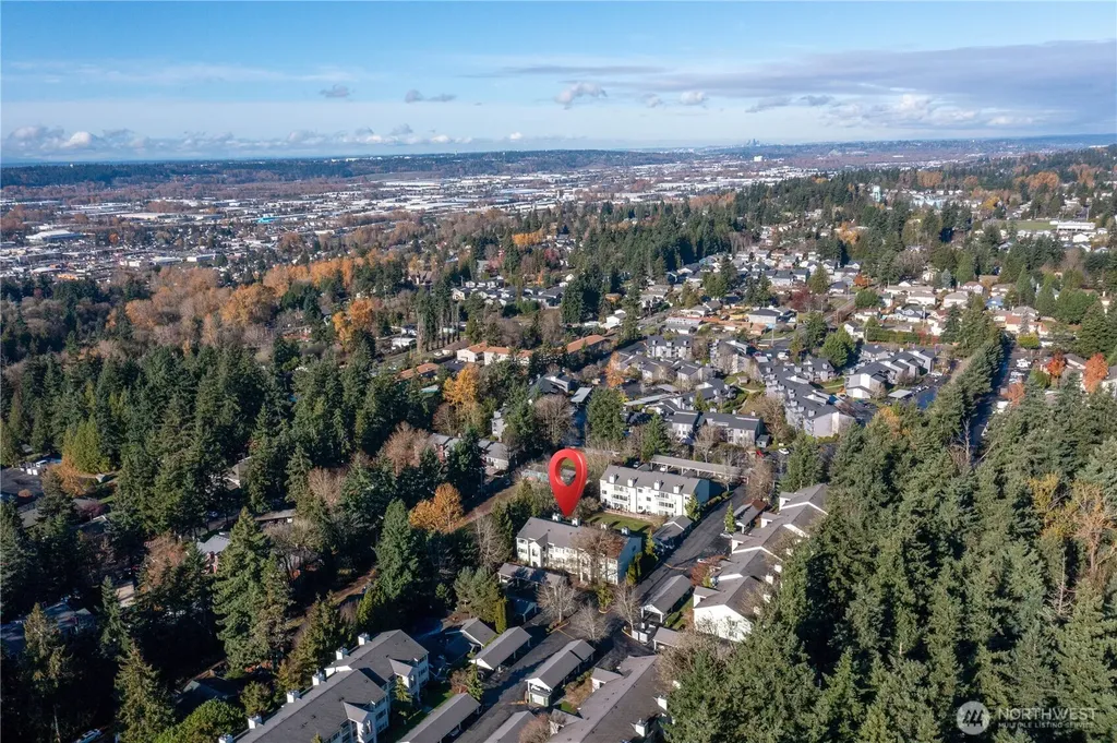 25035 98th Place S Kent WA 98030