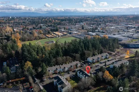 25035 98th Place S Kent WA 98030