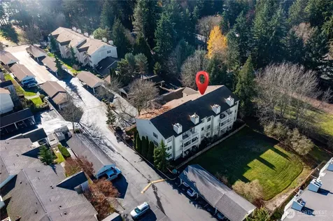 25035 98th Place S Kent WA 98030