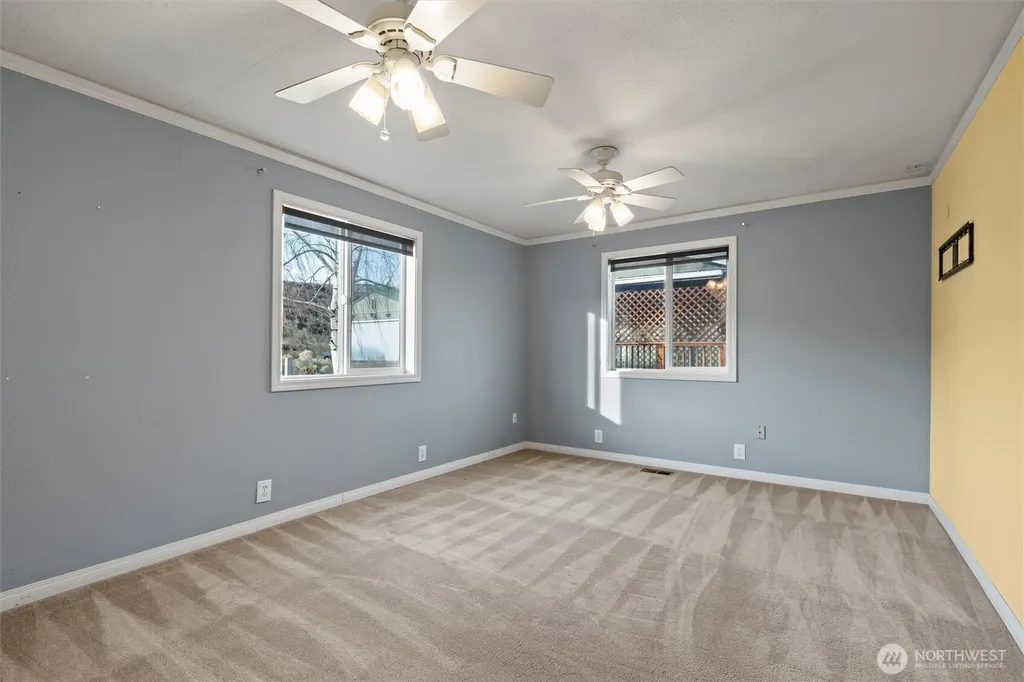 1411 D Street SW Ephrata WA 98823