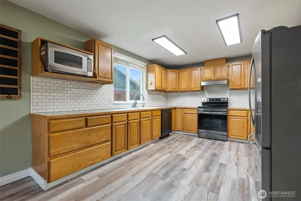 1411 D Street SW Ephrata WA 98823