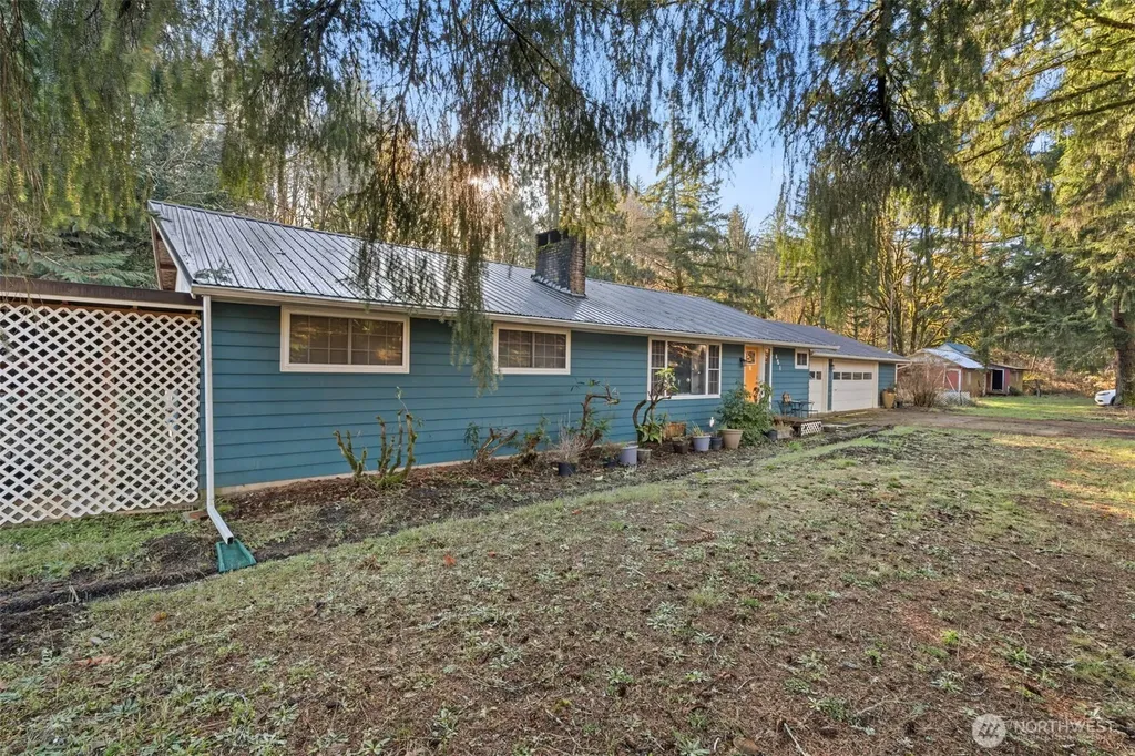 451 Elk Creek Chehalis WA 98532