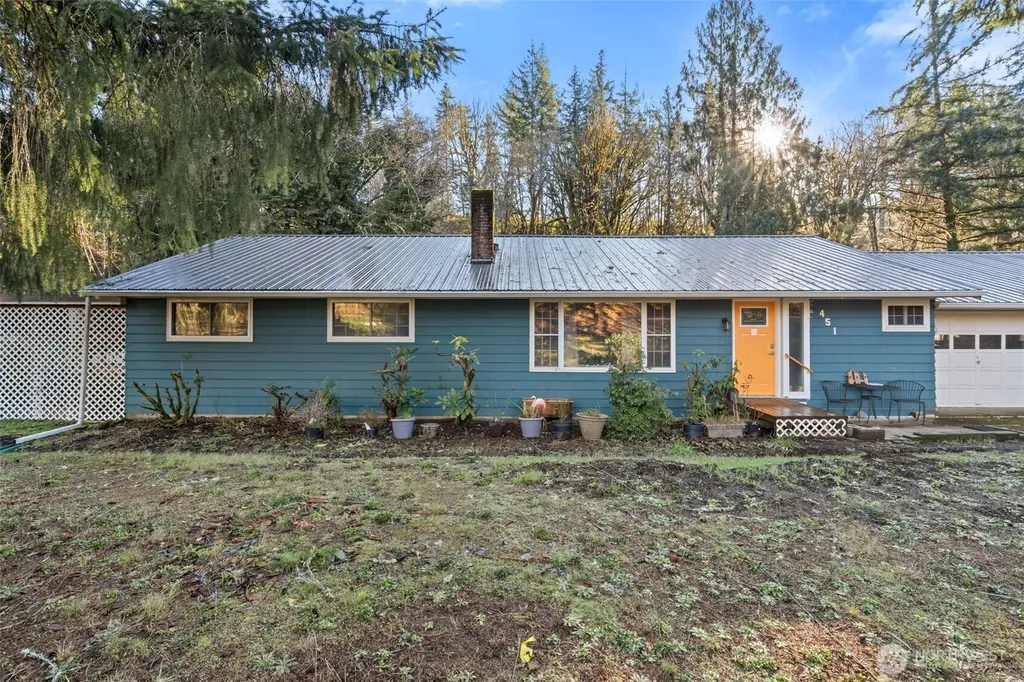 451 Elk Creek Chehalis WA 98532