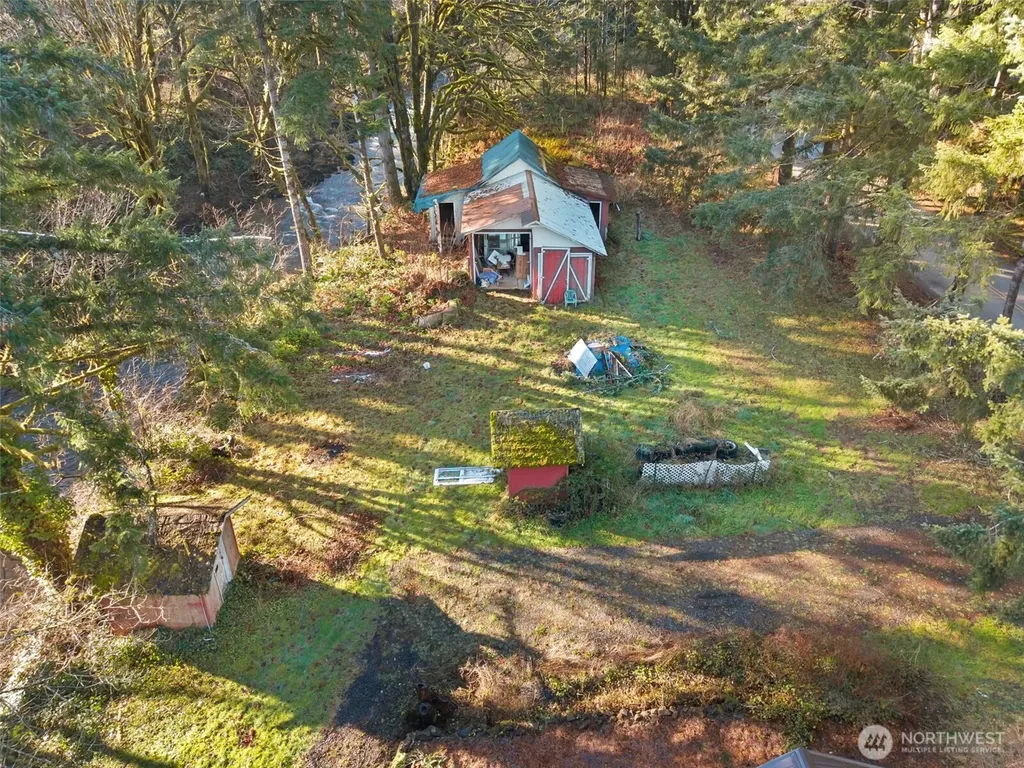 451 Elk Creek Chehalis WA 98532
