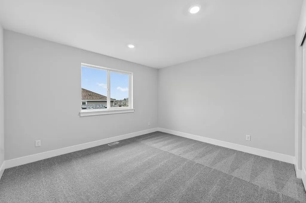 769 Weaver Drive E Enumclaw WA 98022