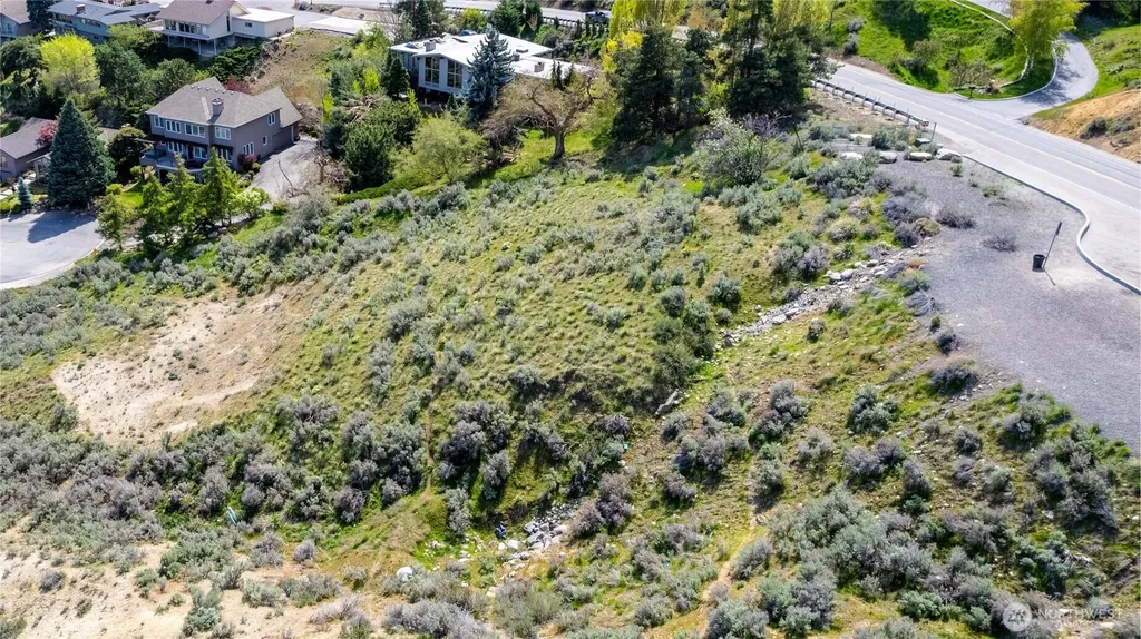 1530 Skyline Drive Wenatchee WA 98801