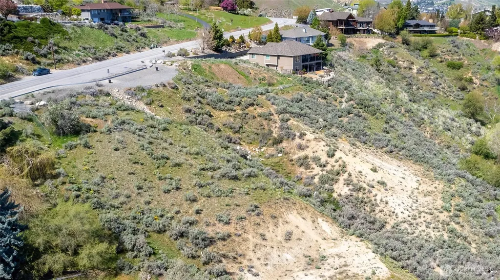 1530 Skyline Drive Wenatchee WA 98801