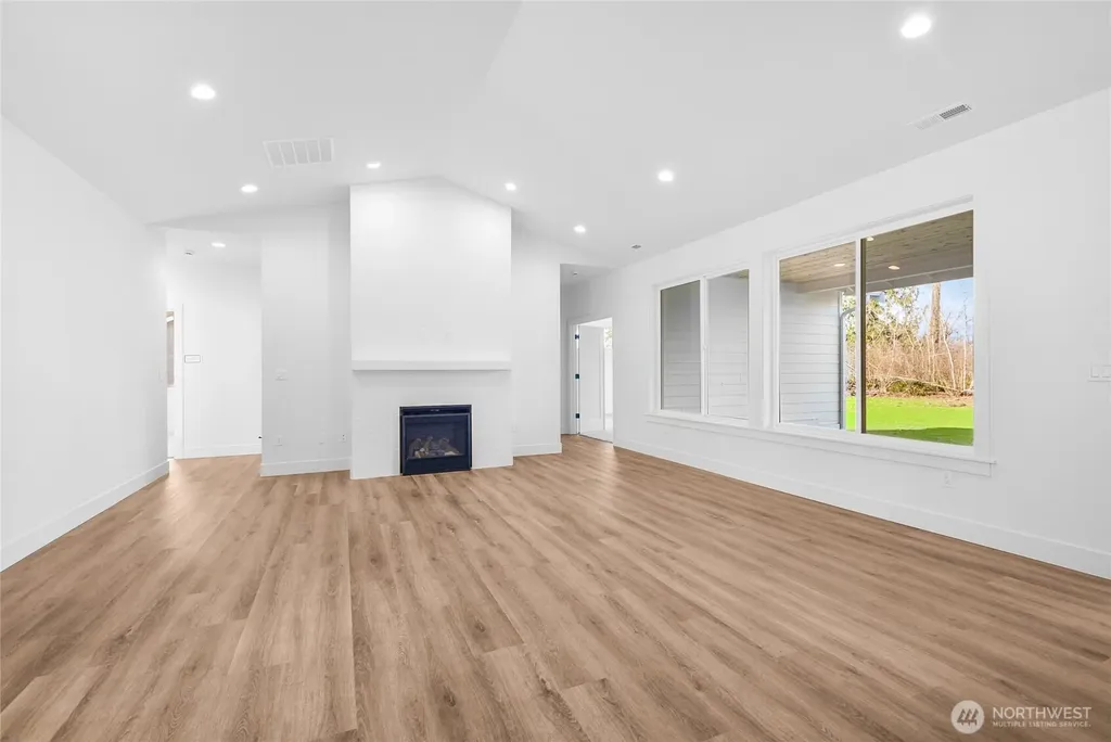 2419 197th Street NE Arlington WA 98223