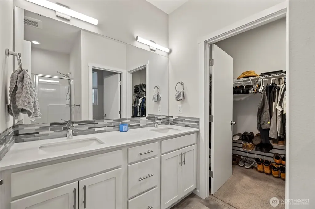2113 Lancaster Drive Ferndale WA 98248