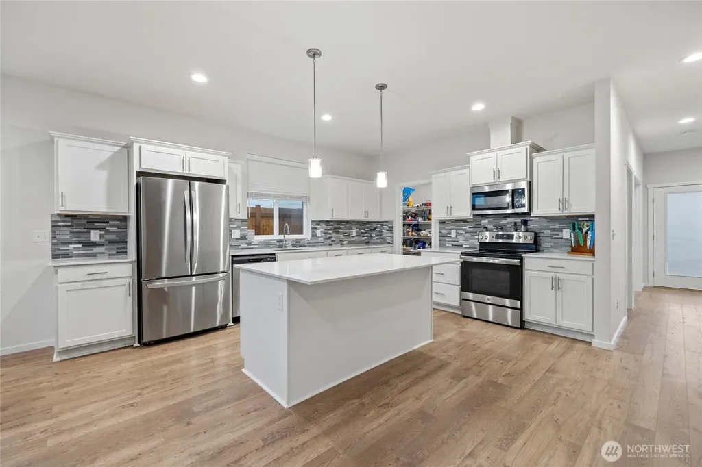 2113 Lancaster Drive Ferndale WA 98248
