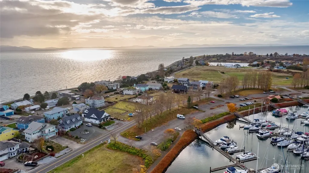 1587 Harbor Seal Drive Point Roberts WA 98281