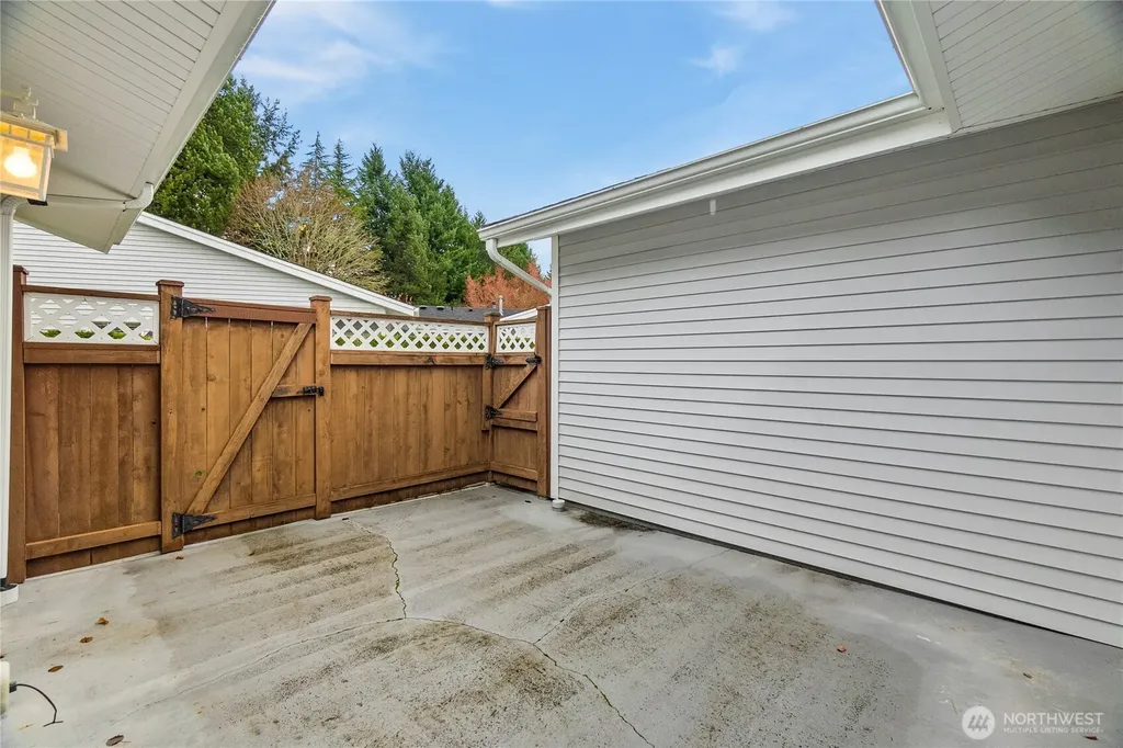 4716 Stratford Lane SE Olympia WA 98501