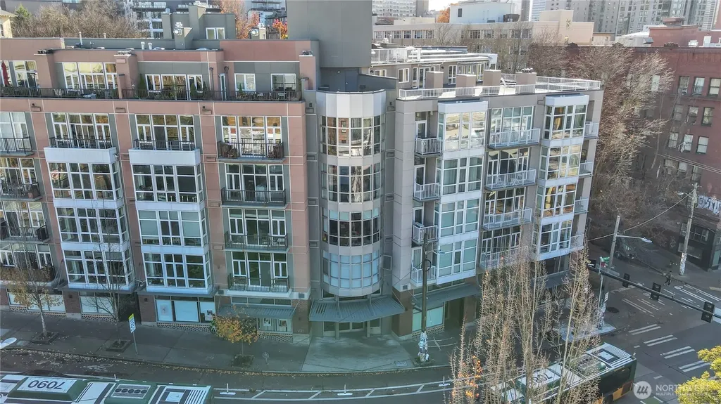 303 E Pike Street Seattle WA 98122
