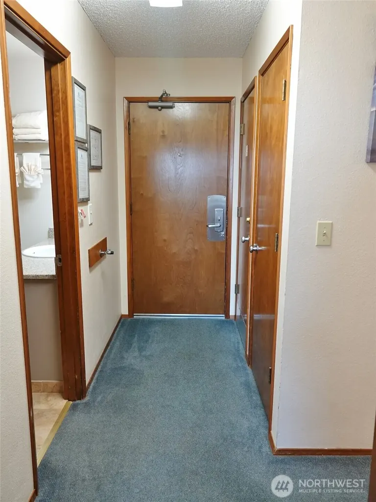 643 Ocean Shores Boulevard NW Ocean Shores WA 98569