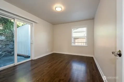 1809 5th Avenue N Seattle WA 98109