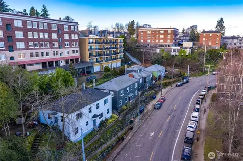 1809 5th Avenue N Seattle WA 98109