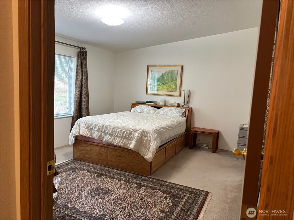 8370 Harborview Road Blaine WA 98230