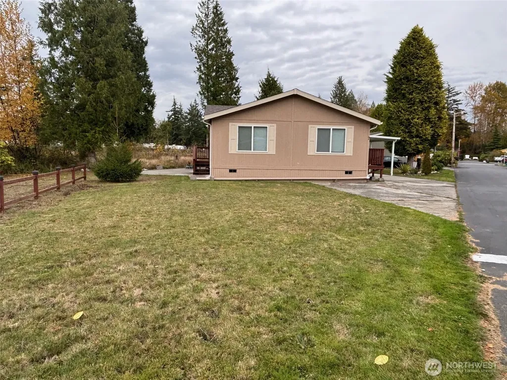 8370 Harborview Road Blaine WA 98230