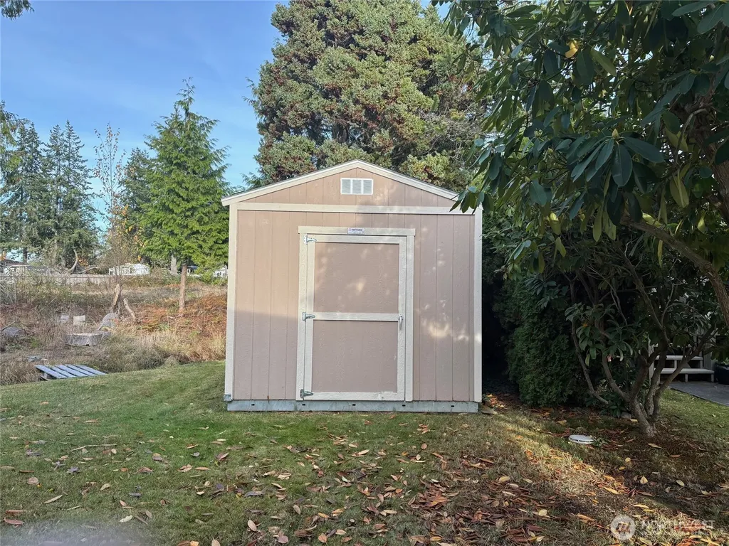 8370 Harborview Road Blaine WA 98230