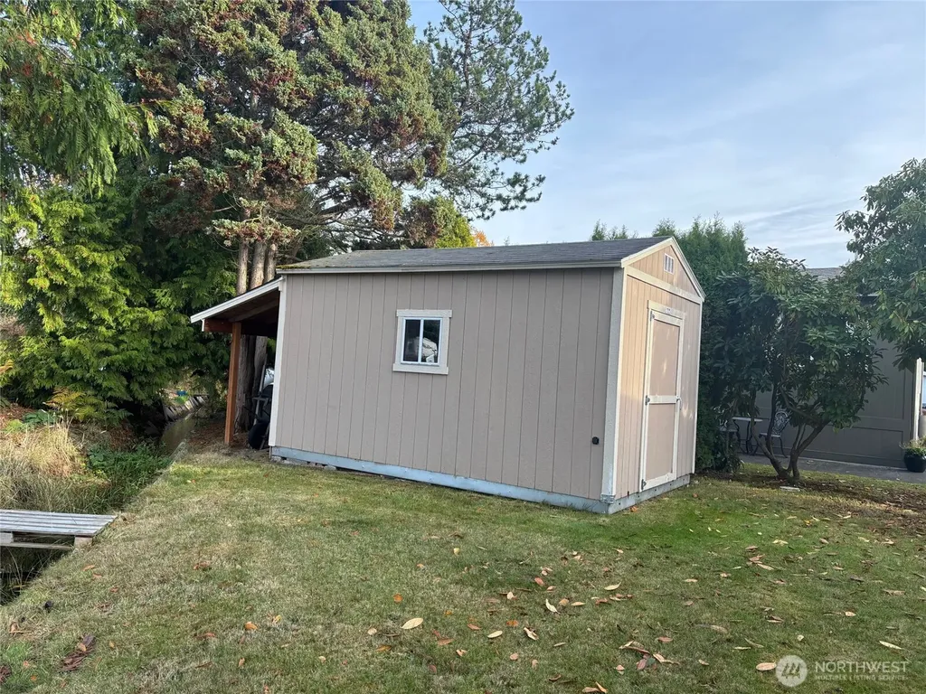 8370 Harborview Road Blaine WA 98230