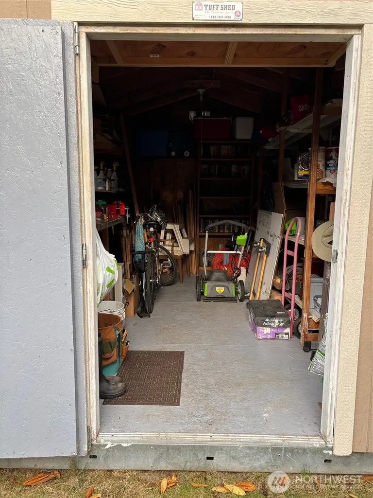 8370 Harborview Road Blaine WA 98230