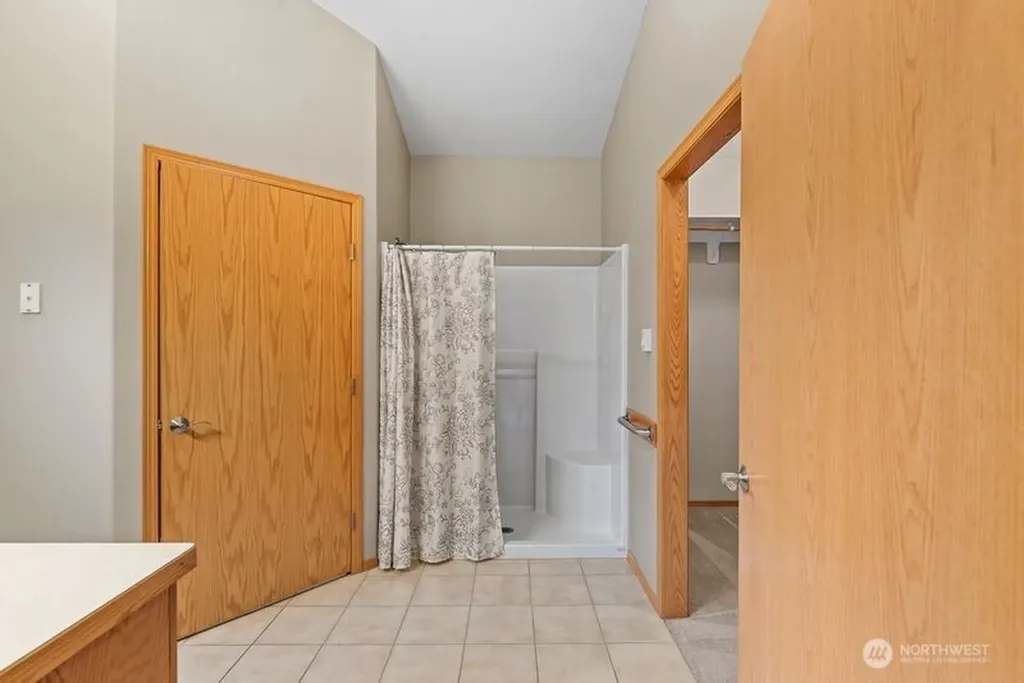 537 Chrisand Lane Wenatchee WA 98801