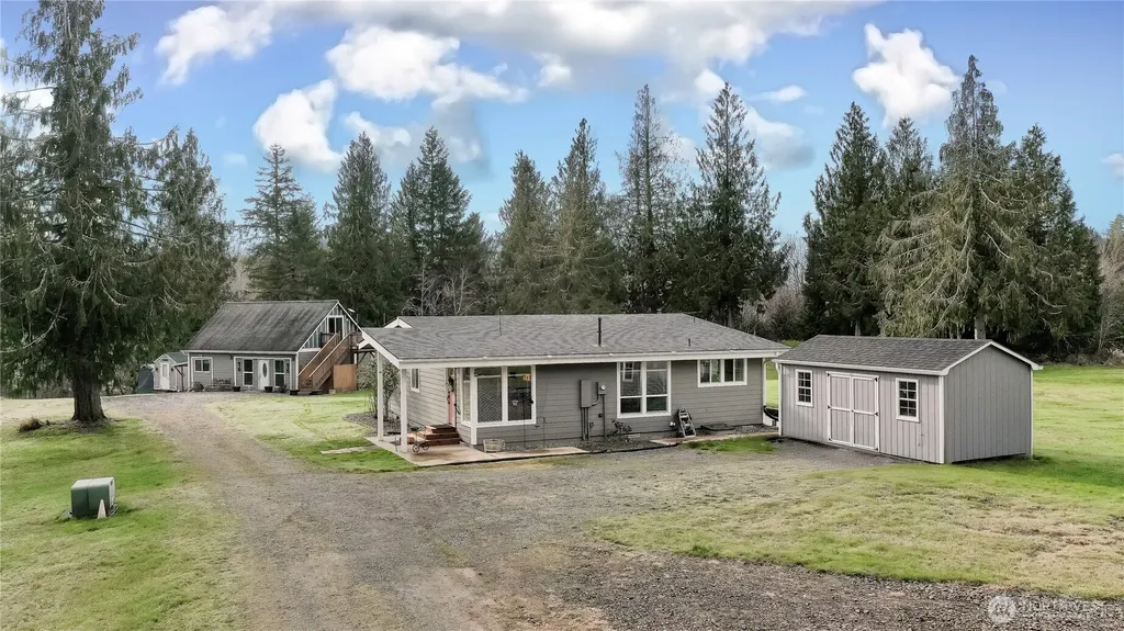 149 Barton Road Rochester WA 98579