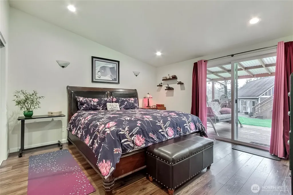 149 Barton Road Rochester WA 98579