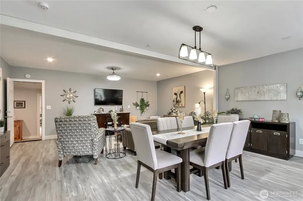 149 Barton Road Rochester WA 98579