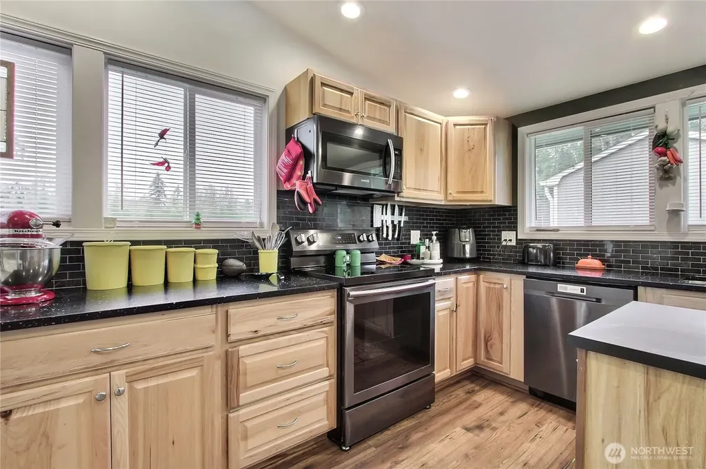 149 Barton Road Rochester WA 98579