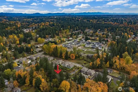 11428 SE 82nd Street Newcastle WA 98056