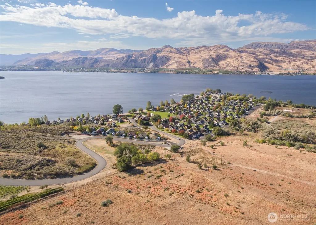 117 Barefoot Lane Oroville WA 98844