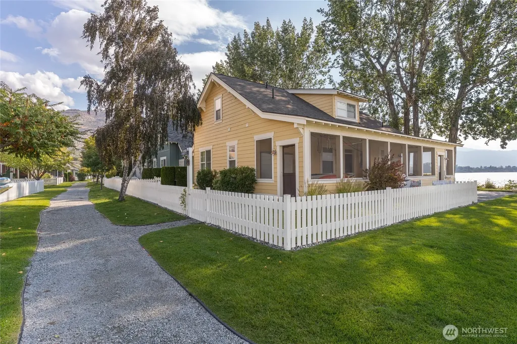117 Barefoot Lane Oroville WA 98844