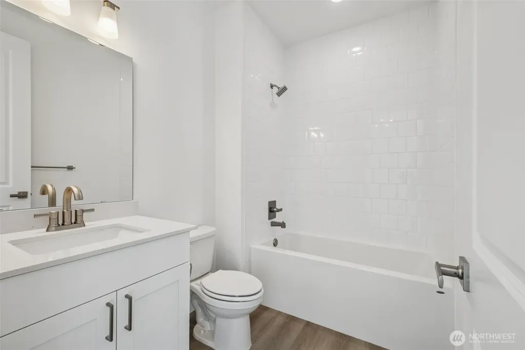 14536 203rd Avenue E Bonney Lake WA 98391