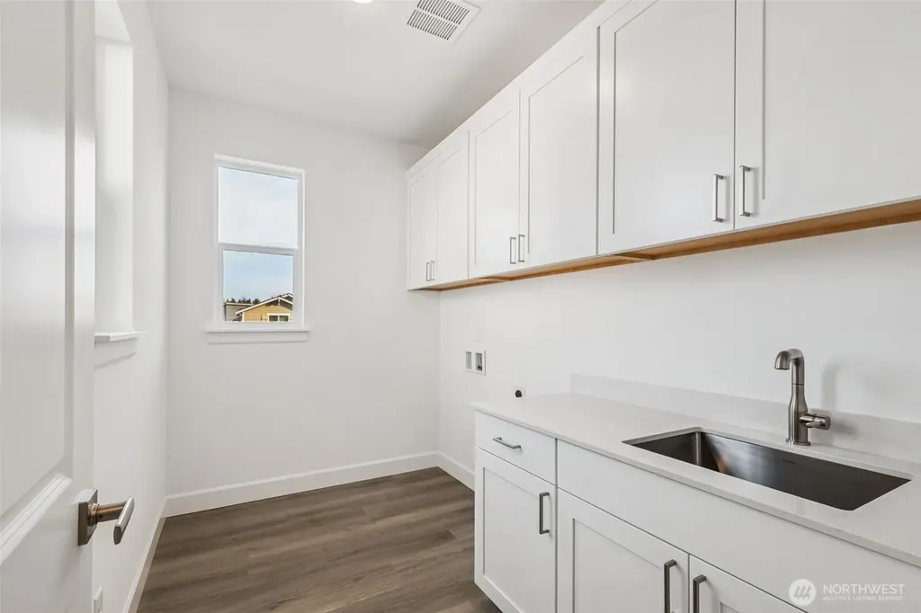 14536 203rd Avenue E Bonney Lake WA 98391